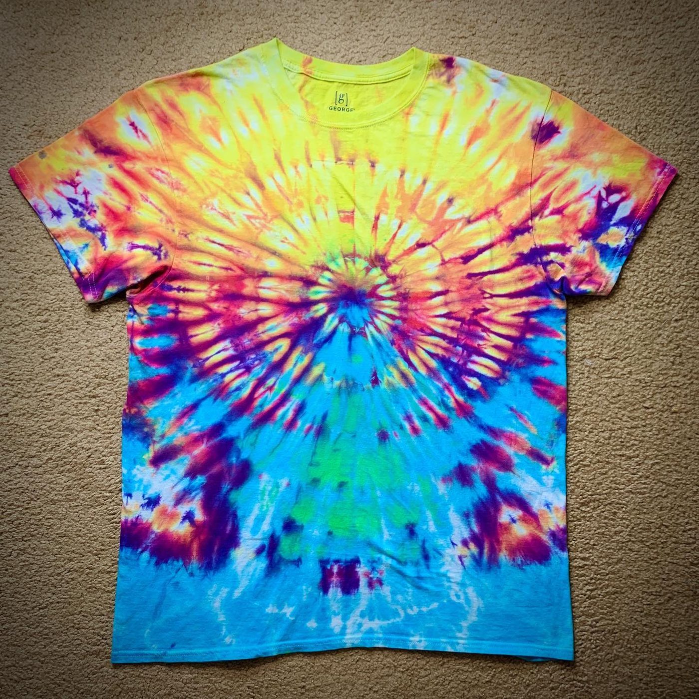 Hand-dyed tie-dye by Darien Bathalter